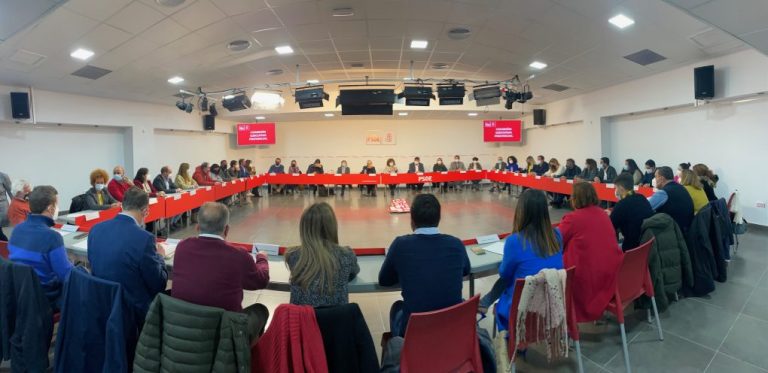 La nueva secretaria general del PSOE de Huelva se compromete a «luchar» por las infraestructuras