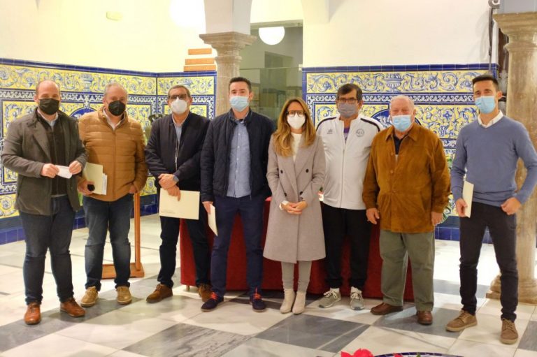 Ayamonte firma un nuevo convenio de colaboración con los clubes de fútbol locales