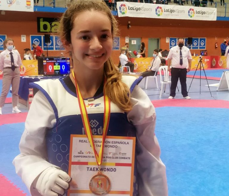 Bronce para la lepera María Prieto en el Nacional de Taekwondo por Clubes de Benidorm