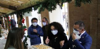 La mejor repostería onubense vuelve a los bajos de Diputación con la XII Muestra de dulces navideños