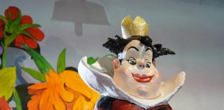 Moguer retrasa al día 6 su cabalgata por amenaza de lluvia y Mazagón la mantiene para mañana