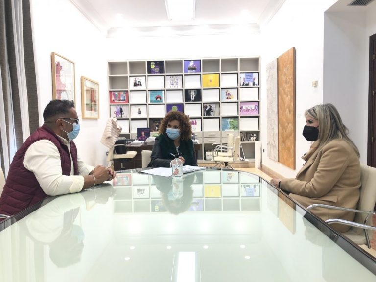 La presidenta de Diputación agradece a la Fundación TAU su apoyo a las personas con discapacidad