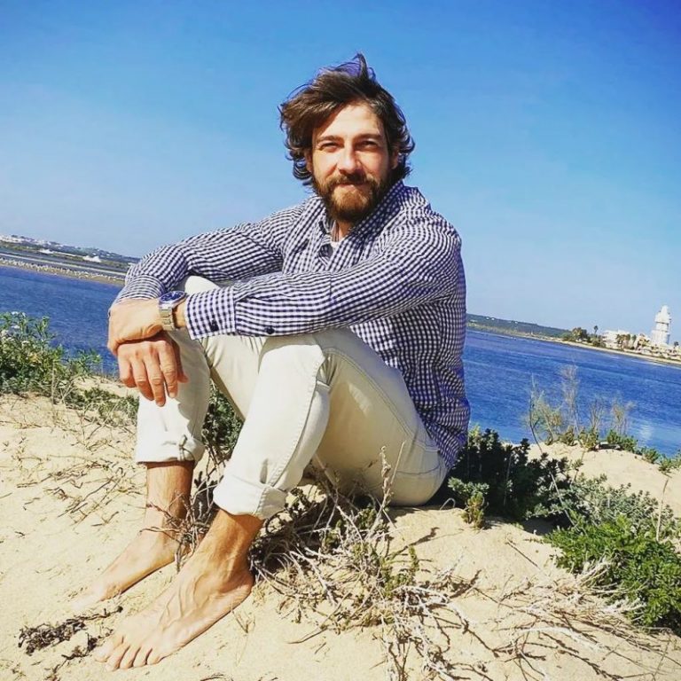 Los actores de ‘La caza’ disfrutan de las playas y la gastronomía de Isla Cristina e Islantilla