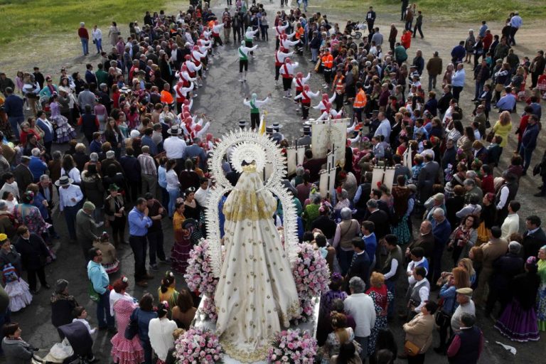 Todo listo en El Almendro y Villanueva de los Castillejos para abrir el calendario romero en la provincia de Huelva