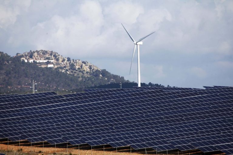 El Andévalo de Huelva apuesta por democratizar la energía entre sus habitantes