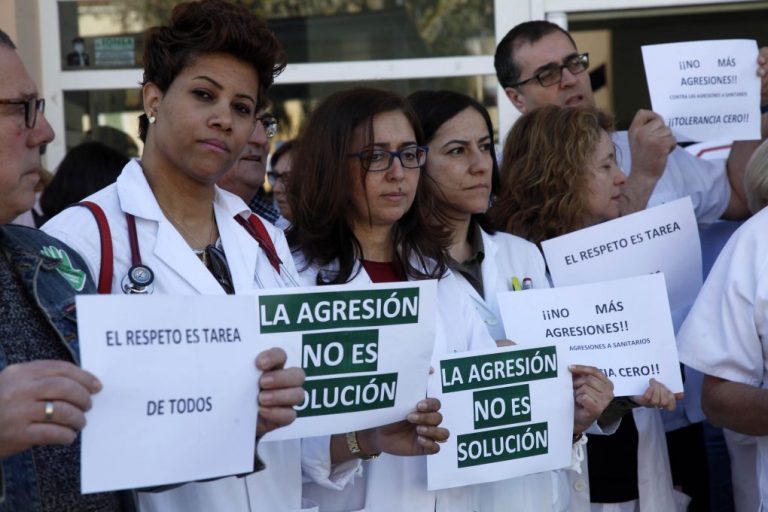 La provincia de Huelva registró 141 agresiones a sanitarios en 2021, 14 de ellas físicas