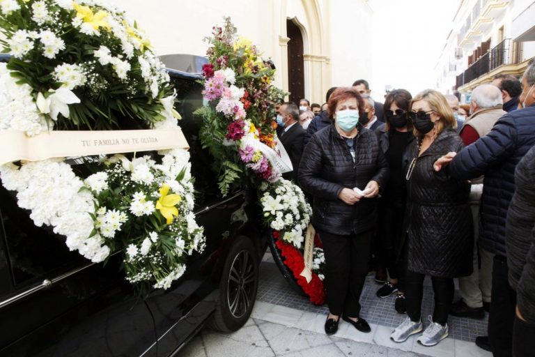 Lepe despide definitivamente a Juan Antonio Cordero, fallecido en el naufragio del Villa de Pitanxo
