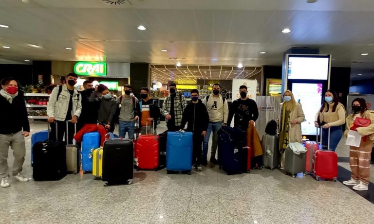Los 39 erasmus becados por la Diputación de Huelva parten a sus destinos europeos para hacer prácticas en empresas