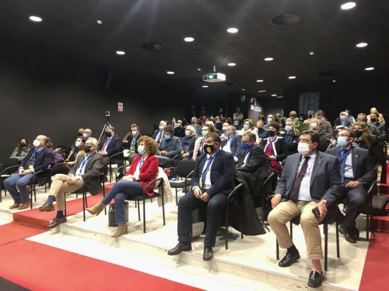 Más de un centenar de expertos participan en Jabugo en el I Congreso de Etiquetado Inteligente