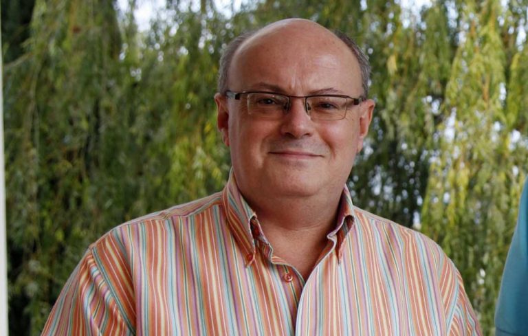 El investigador cartayero Juan Villegas presenta en Lepe ‘La Pasión Francesa’