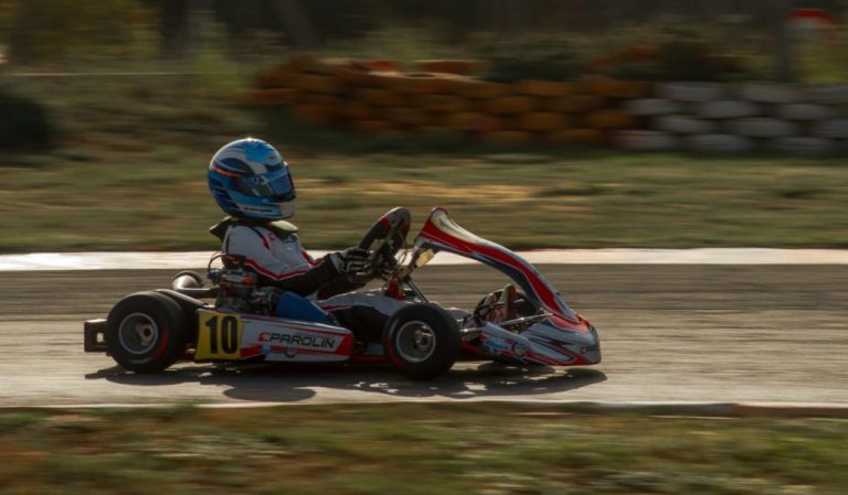 El onubense Marcos Morgado roza el podio en Cartaya a pesar de una avería en su kart