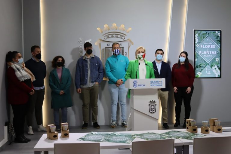 La plaza de las Monjas acoge los días 1 y 2 de abril el ‘V Mercado de Flores y Plantas de Huelva’