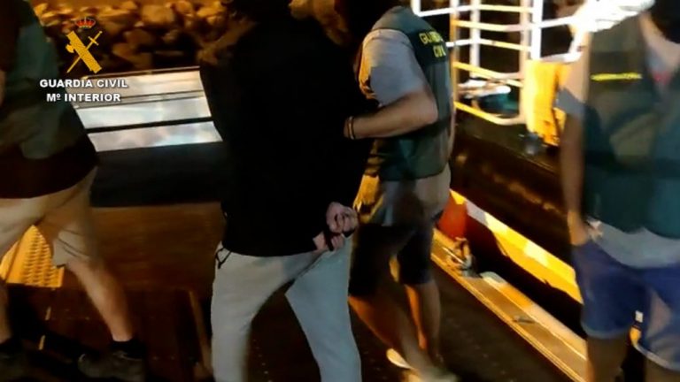 Ocho detenidos y 1.380 kilos de hachís incautados al desmantelar una organización que introducía hachís por Ayamonte e Isla Cristina