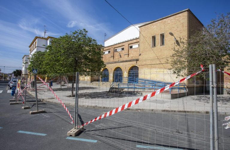 Arrancan las obras que llevarán el Mercado de San Sebastián de Huelva al siglo XXI