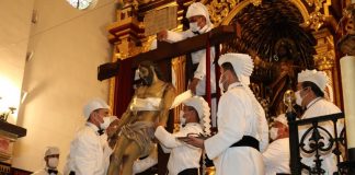 Cartaya celebra el centenario Auto del Descendimiento, un acto único en la Semana Santa andaluza