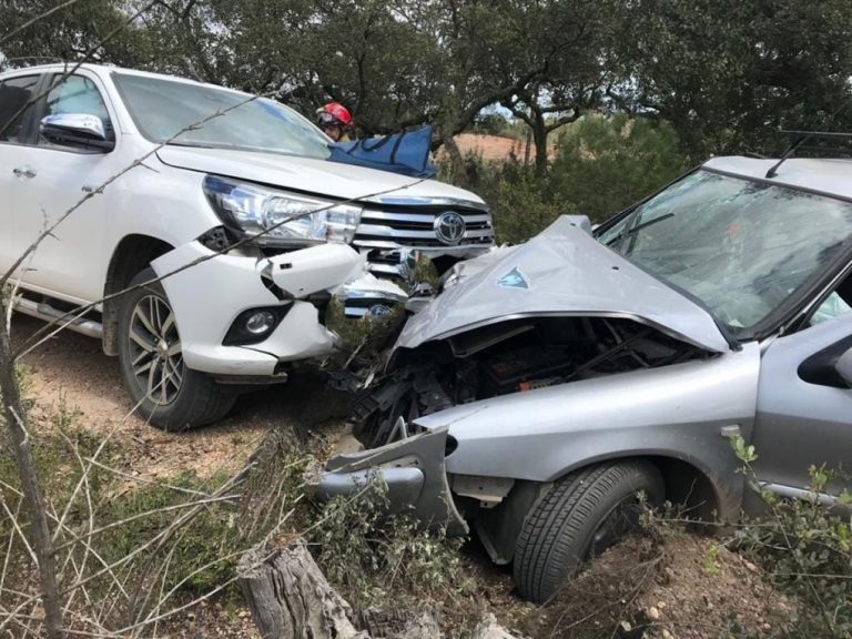 Cinco heridos en sendos accidentes de tráfico simultáneos en Moguer y entre Trigueros y San Juan del Puerto
