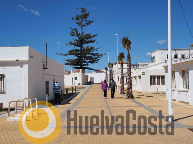 Un nuevo tramo de 340 metros une los paseos marítimos de La Antilla e Islantilla