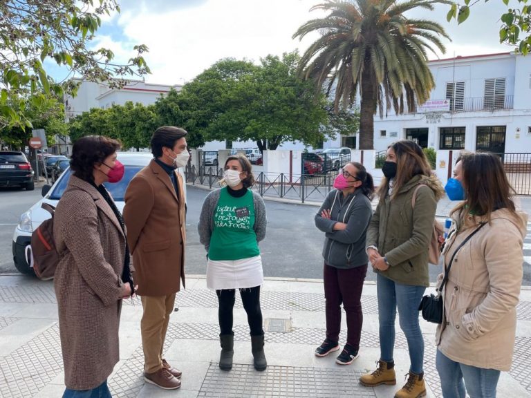 La Junta podría echar el cierre a más colegios públicos en Huelva como ocurrió con el CEIP Tres Carabelas