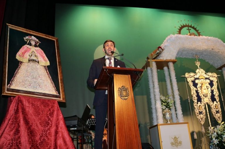 Carlos Franco pregona a la Hermandad del Rocío de Cartaya