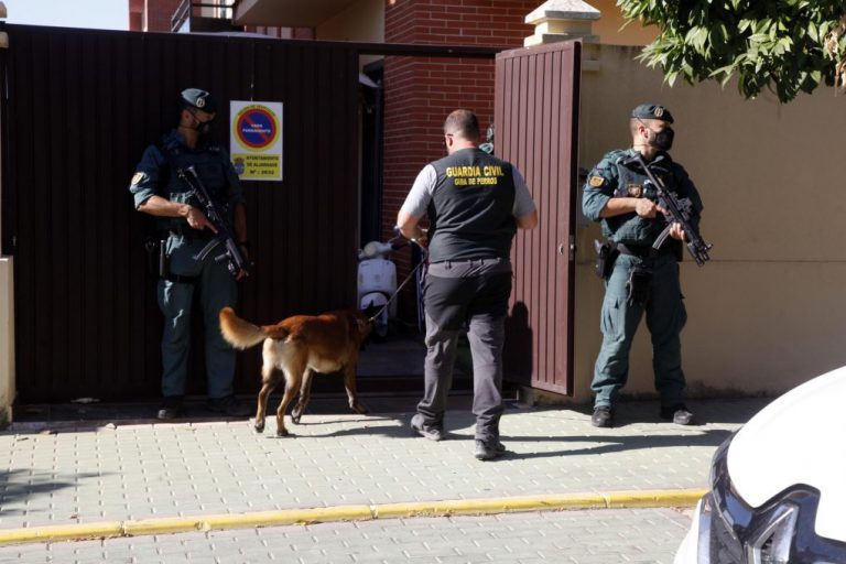 Al menos 5 detenidos en una operación desplegada este martes en la costa de Huelva contra una banda de ‘narcos’