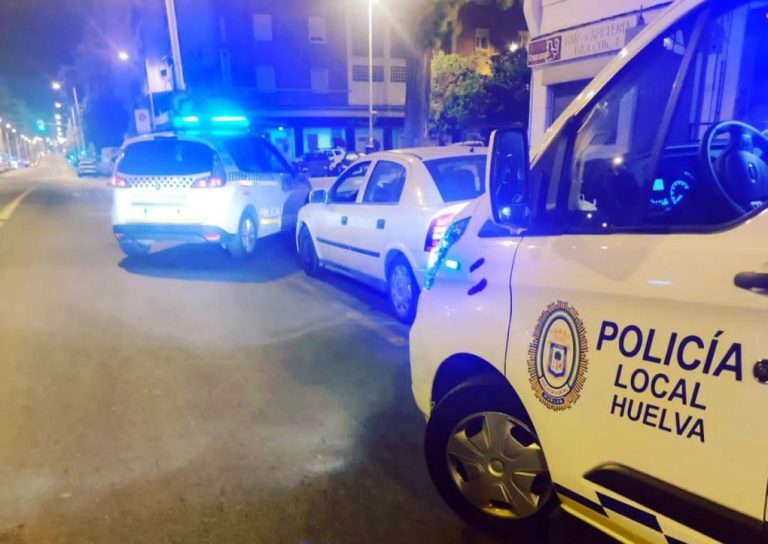 Pillan en Huelva a un conductor borracho y sin carné al mando de un coche sin ITV ni seguro