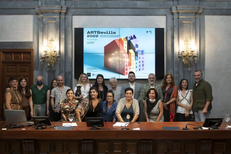 ArtSevilla abre sus puertas a ‘Un pensar distinto’ con 15 artistas de la provincia de Huelva