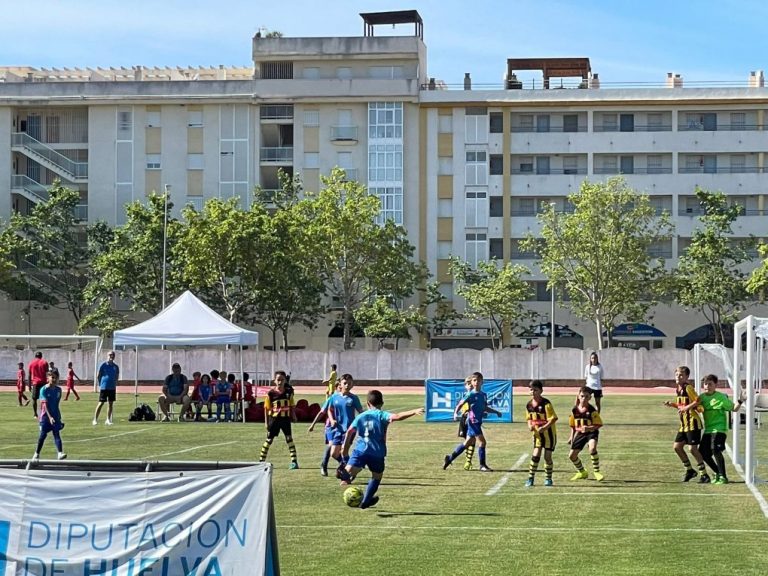 El IV Torneo de Fútbol Base ‘Mojama Cup’ congrega en Isla Cristina 1.200 jugadores de 82 equipos