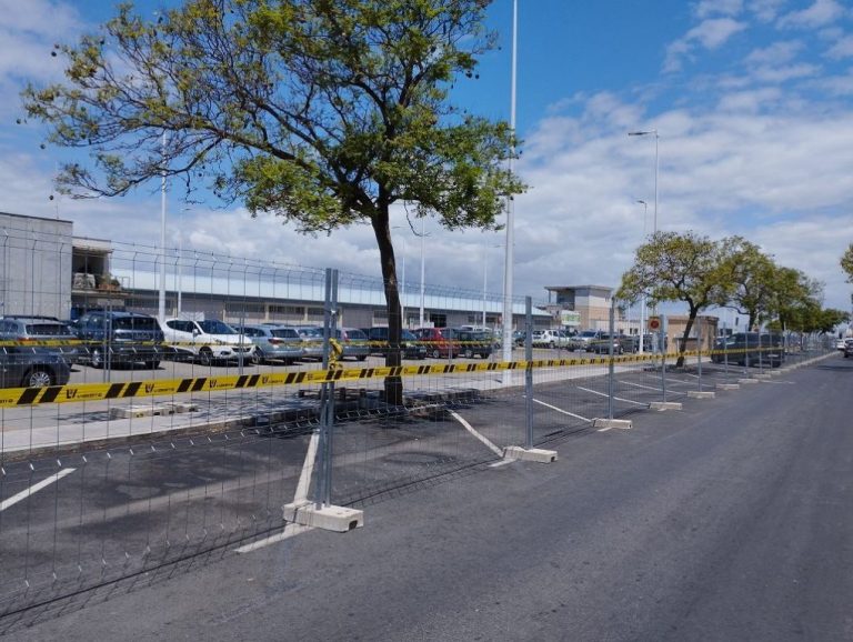 Polémica en Ayamonte por la decisión de la Junta de iniciar las obras de la Lonja en pleno verano