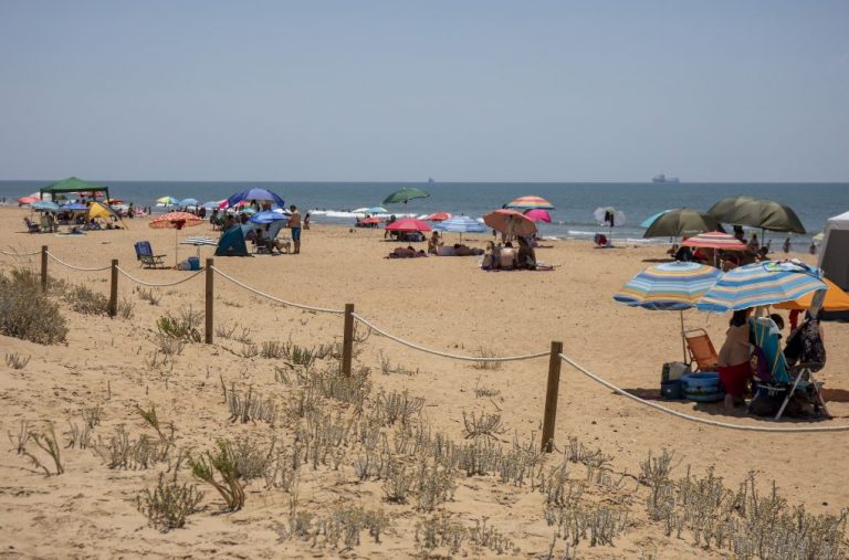 El 1-1-2 pide extremar la precaución ante la subida de las temperaturas hoy en Andalucía