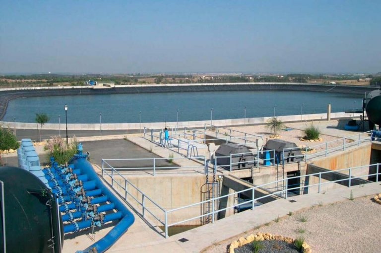 La Comunidad de Regantes Piedras-Guadiana amplía en 1.000 hectáreas su superficie de riego