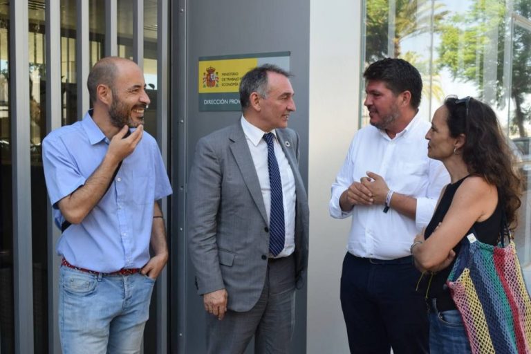 Izquierda Unida celebra «el inicio del fin» del chabolismo en la provincia de Huelva