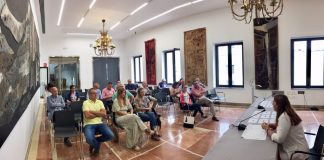 Diputación entrega a ayuntamientos onubenses casi 30 proyectos del PFEA redactados para la convocatoria 2022