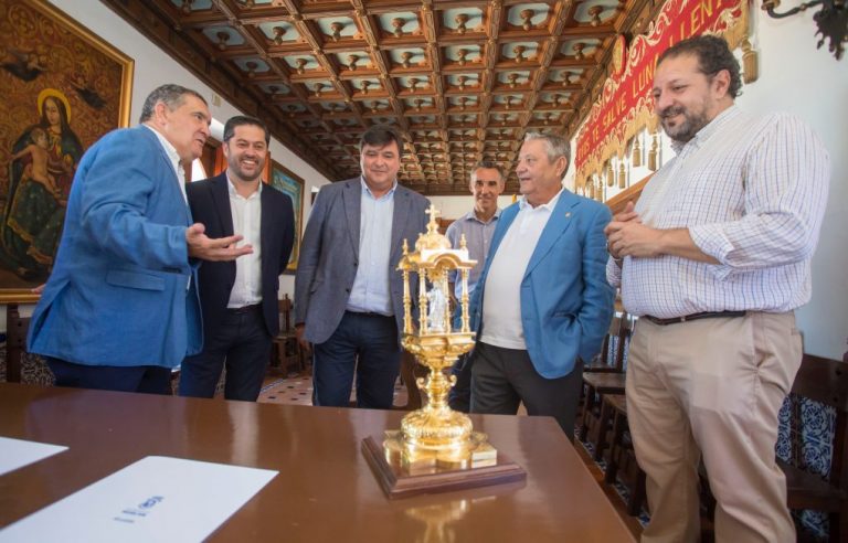 Ayuntamiento de Huelva y Hermandad de La Cinta pondrán en marcha el proyecto ‘El tesoro de la Virgen’