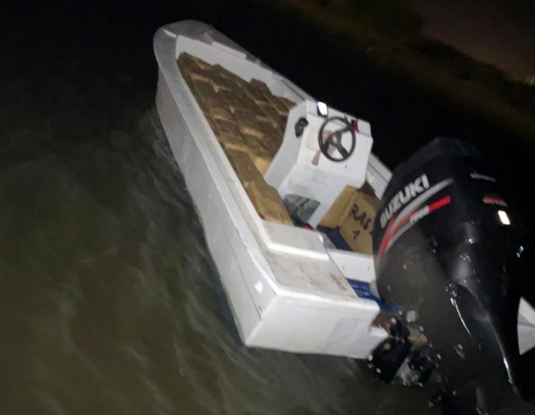 Dos detenidos y 2.000 kilos de hachís intervenidos en una operación contra el narcotráfico en el río Piedras