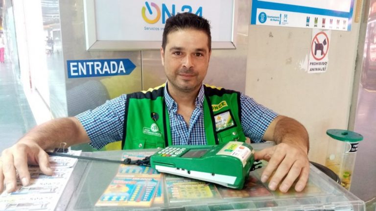 El Extra de Verano de la ONCE deja 400.000 euros en el Mercado del Carmen de Huelva