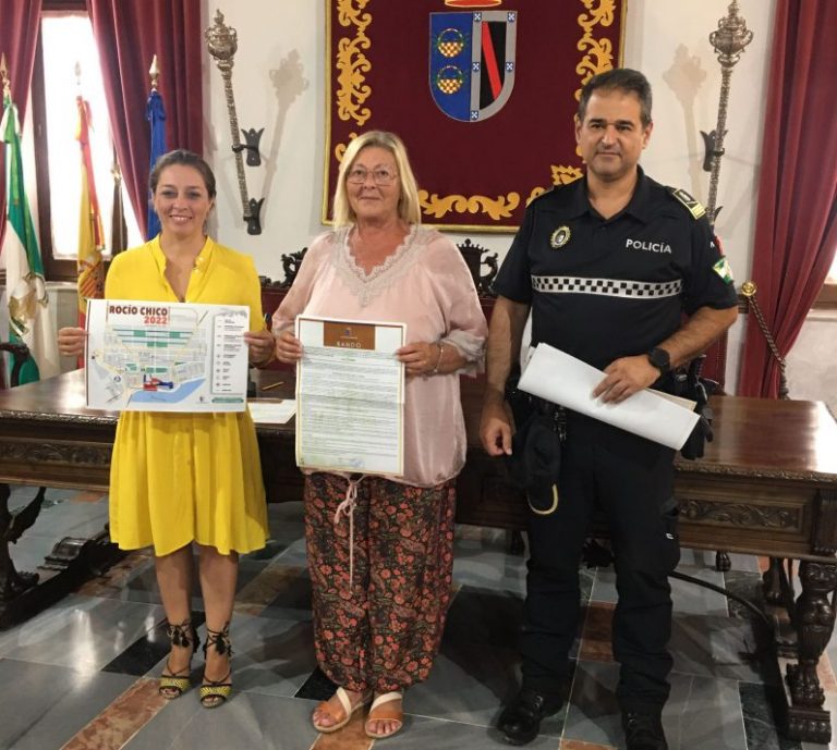 Almonte presenta el Bando Municipal de cara al Rocío Chico 2022