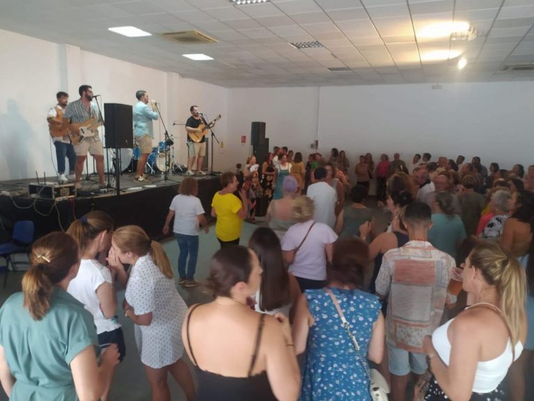 Santa Bárbara de Casa celebra su feria con una afluencia récord de vecinos y visitantes