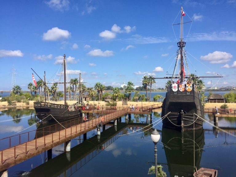 El Muelle de las Carabelas celebra este miércoles el 3 de Agosto con una programación especial en torno al títere