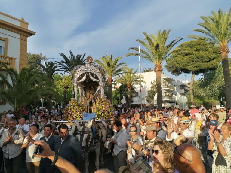 El IAPH restaurará la carroza y el simpecado de la Hermandad del Rocío de Huelva