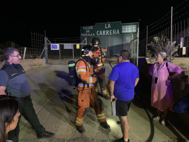 Siguen investigando en Cartaya el origen del fuerte olor a metano que anoche causó alarma entre los vecinos
