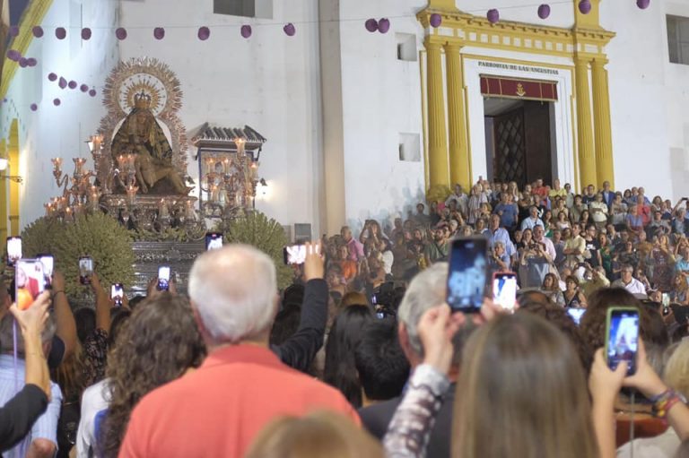 La Virgen de las Angustias vuelve a recorrer en procesión las calles de Ayamonte