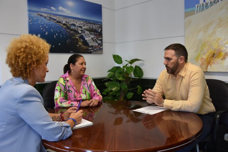 El Ayuntamiento de Punta Umbría colabora con Accem para la acogida de refugiados ucranianos en la localidad