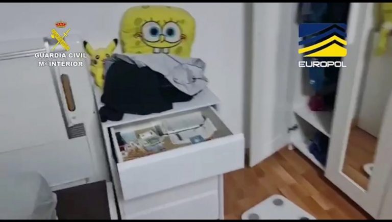 Detenidas 44 personas en una operación internacional contra el narcotráfico en la que se interceptó tres ‘correos’ de dinero en Lepe