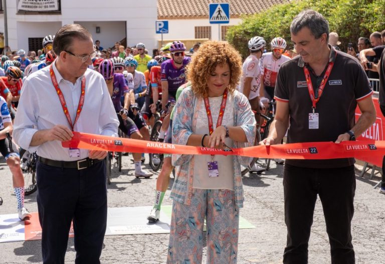 Limón destaca la oportunidad económica y turística de la etapa onubense en la Vuelta Ciclista a España