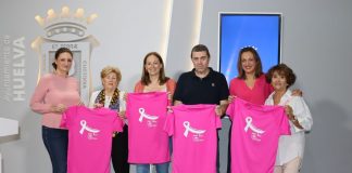 El Ayuntamiento de Huelva y Aocam aúnan esfuerzos para celebrar el Día del Cáncer de Mama