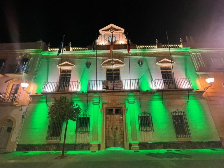 El Ayuntamiento de Ayamonte y Adacem se unen para celebrar el Día Internacional de la Salud Mental