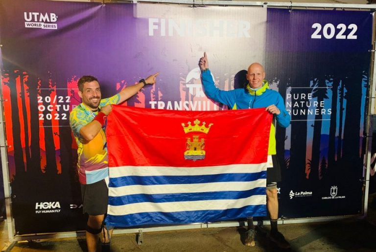 Cartaya reconoce los logros deportivos y la trayectoria del club local de trail ‘Ultreya’