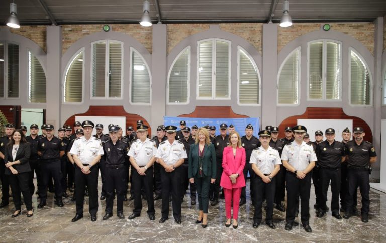 La Autoridad Portuaria de Huelva acoge un curso sobre Seguridad en Puertos dirigido a agentes de la Policía Nacional