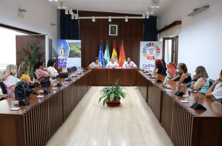 Ayuntamiento de Cartaya y vecinos velarán por que la Junta inicie las obras del colector de La Rivera