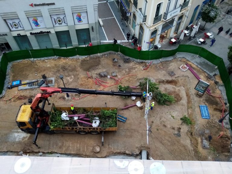 Las obras de la Calle Palos de Huelva avanzan y el día 21 llegarán al tramo entre el Colegio de Médicos y Cardenal Cisneros